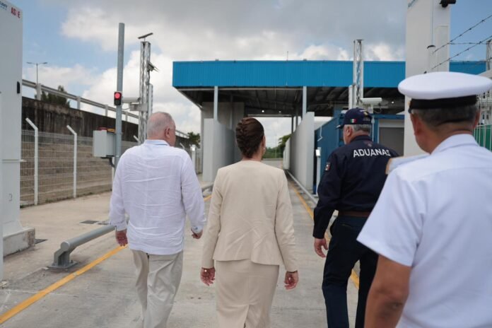 23_11_25-Inauguracion-aduana-Veracruz-06-GM