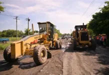 Rocío Nahle supervisa rehabilitación carretera en el Papaloapan y Los Tuxtlas; impulsan conectividad en el sur
