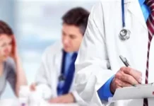 Decisión en tus manos: Trabajadores de Salud en Veracruz podrán cobrar bono de fin de año en efectivo o vales