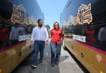 Rocío Nahle supervisa unidades Quetzalli en Coatzacoalcos para modernizar el transporte público