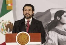 Jornada laboral de 40 horas no reducirá salarios, afirma Baruch Bolaños