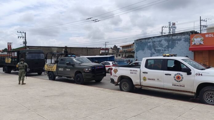 protección-civil-mantiene-alerta-gris-por-lluvias-y-afectaciones-en-veracruz-17912430711